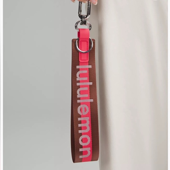 Lululemon | never lost keychain - Picture 1 of 3